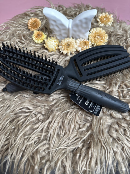 FINGERBRUSH HAIRBRUSH